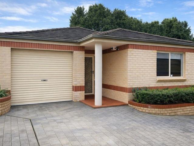 Villa for rent in Sydney, New South Wales