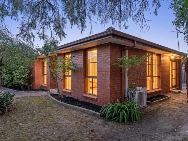 Apartment for sale in Camerons Creek, Victoria