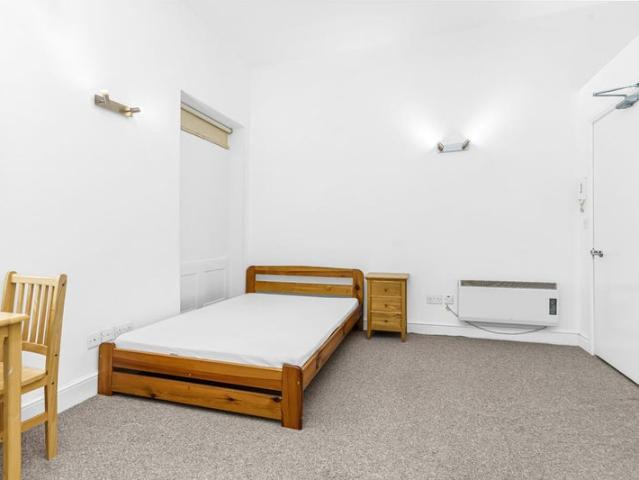 Studio for rent in Holloway, Greater London