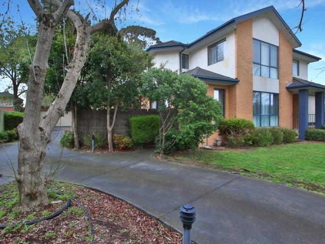 Townhouse for rent in Camerons Creek, Victoria
