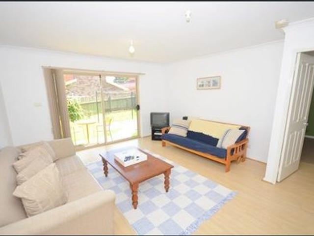 Townhouse for rent in Terrigal, New South Wales