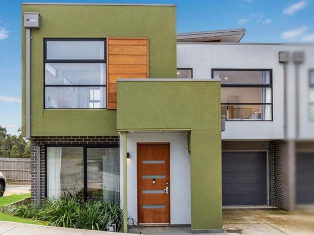 Townhouse for rent in Bundoora, Melbourne