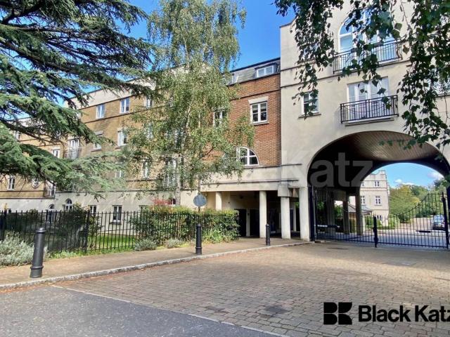 Apartment for rent in Herne Hill, Greater London