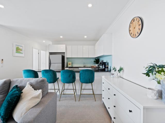 Apartment for sale in Cannon Hill, Greater Brisbane