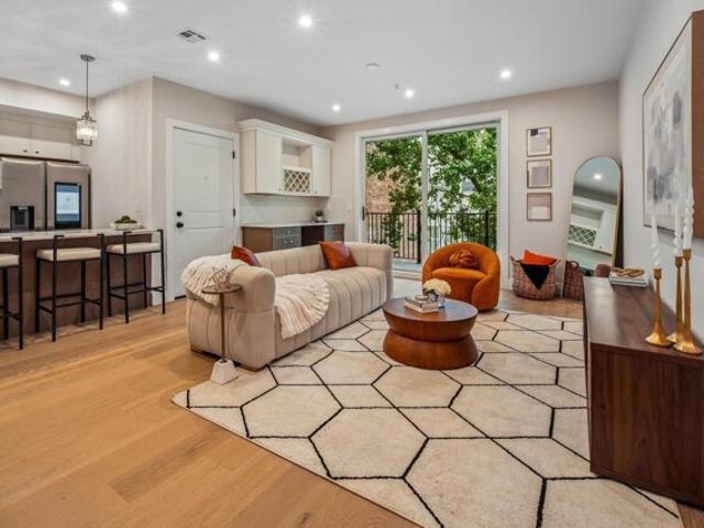 Condo for sale in Hudson, New Jersey
