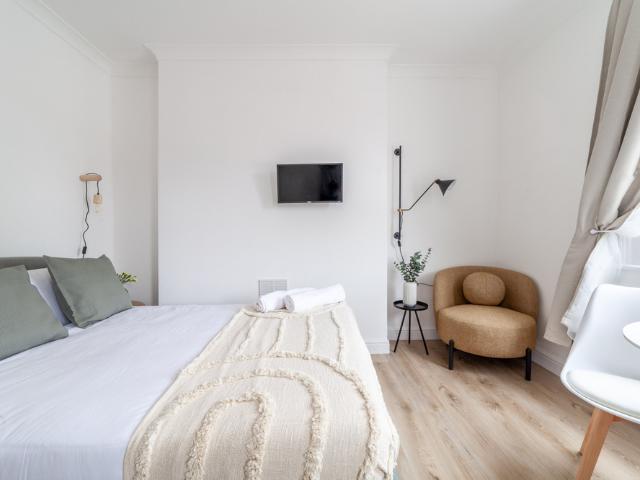 Studio for rent in Brownswood Park, Stoke Newington