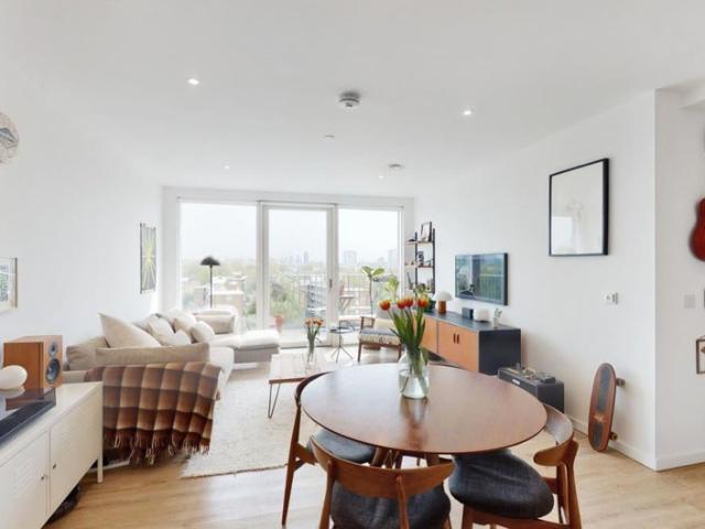 Apartment for rent in London Borough of Lewisham, New Cross