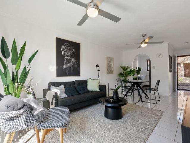 Townhouse for sale in Toombul, Queensland