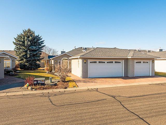 House for sale in Winfield, British Columbia