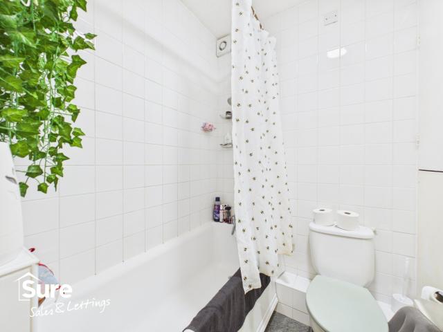 Apartment for rent in Batchworth, Hertfordshire