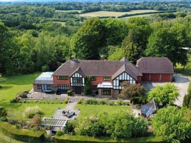 House for sale in Salehurst and Robertsbridge, Heathlands
