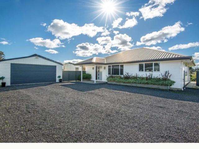 House for rent in Otakou