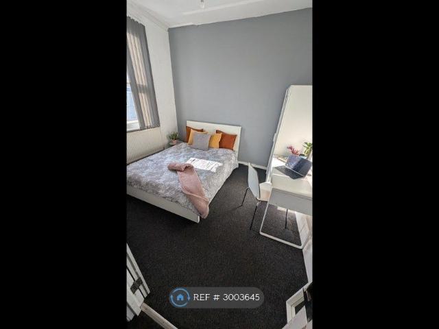 Room for rent in Round Hill, Brighton & Hove