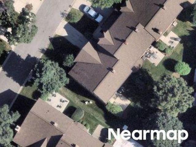 Townhouse for sale in Westchester, Illinois
