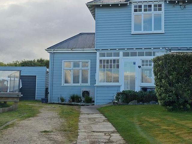 House for rent in Otakou