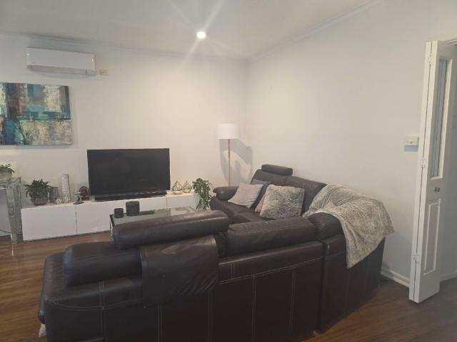 Room for rent in Camerons Creek, Victoria