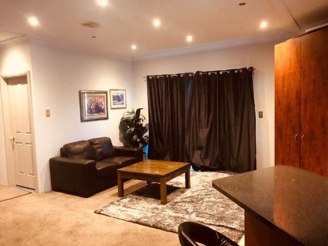 Room for rent in Brighton East, Melbourne