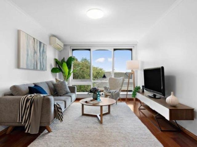 Room for rent in Brighton East, Melbourne