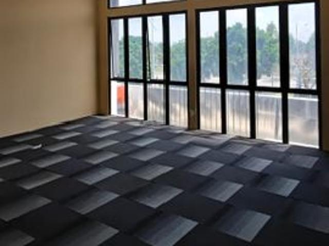 Shop for rent in Kajang, Langat