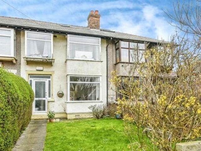 House for sale in Calderstones