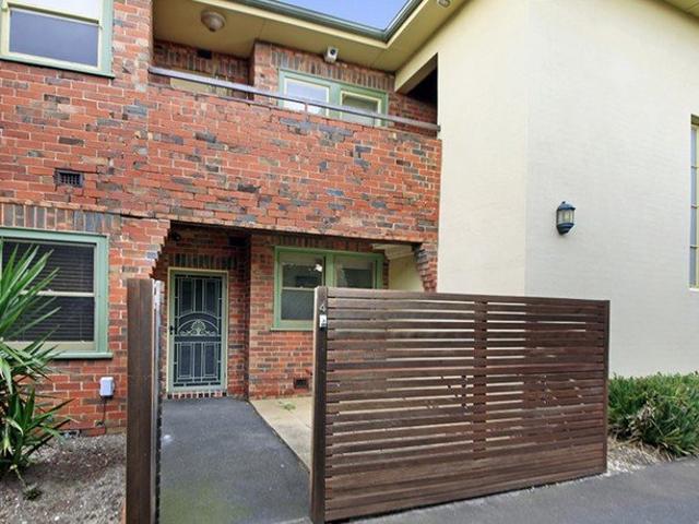 Apartment for rent in Camerons Creek, Victoria