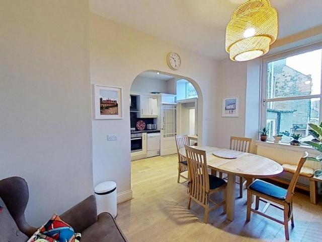 Apartment for rent in Rosefield, Portobello