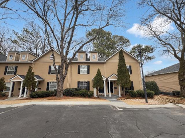 Condo for sale in Sandy Springs, Georgia