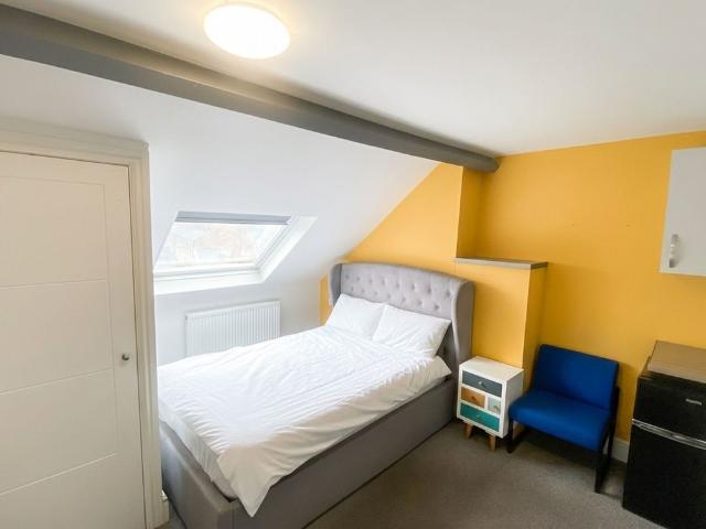 Room for rent in Crewton, East Midlands