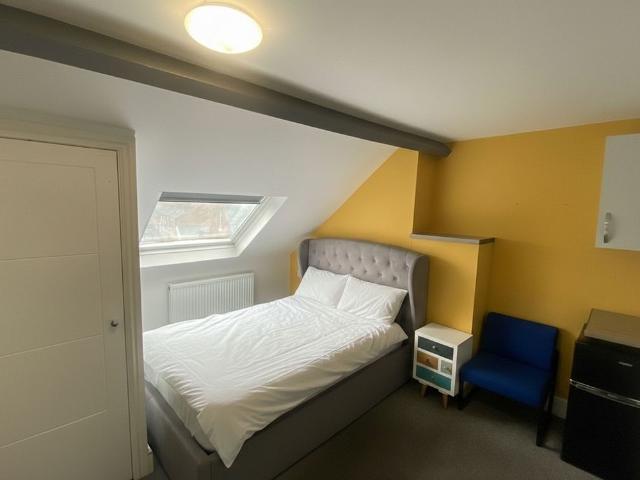 Room for rent in Crewton, East Midlands