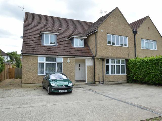 Apartment for rent in London Borough of Croydon, Purley