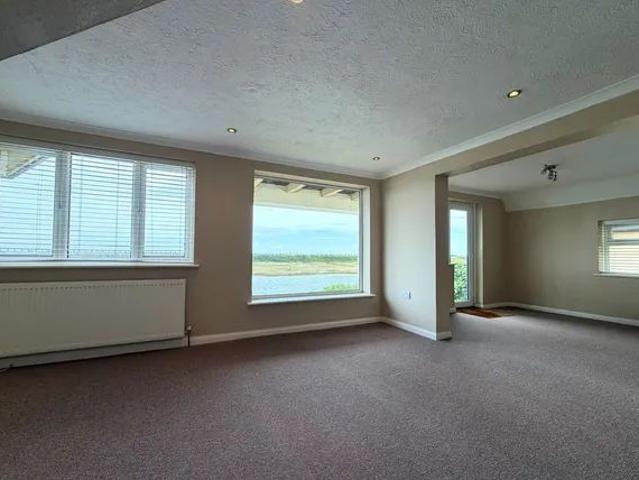 House for rent in Fishersgate, West Sussex