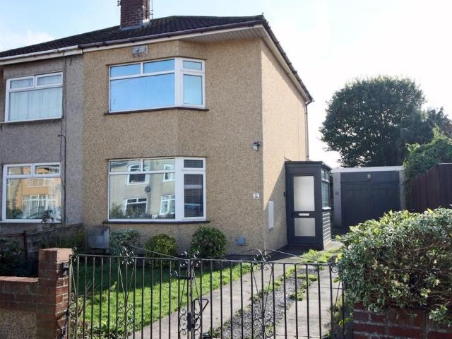 Apartment for rent in Patchway
