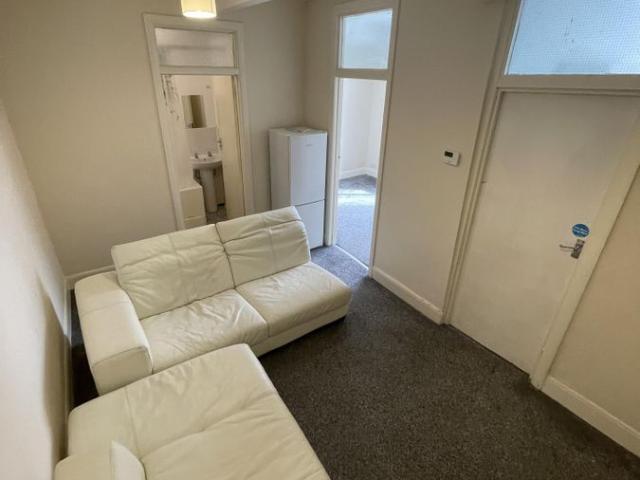 Apartment for rent in London Borough of Croydon, Greater London
