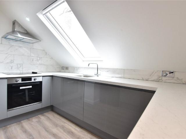 Apartment for rent in London Borough of Croydon, Purley
