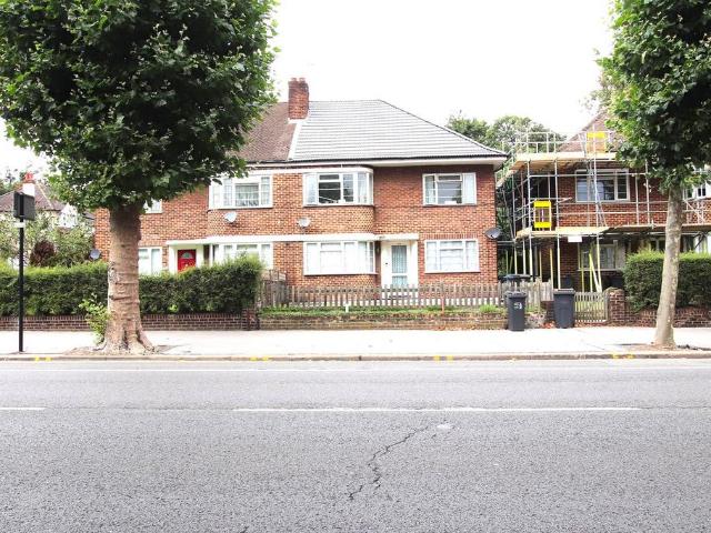 House for rent in London Borough of Croydon, Purley