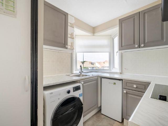 Apartment for rent in Fishersgate, West Sussex
