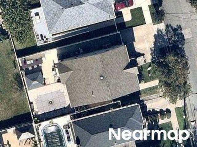 House for sale in Staten Island, Arverne