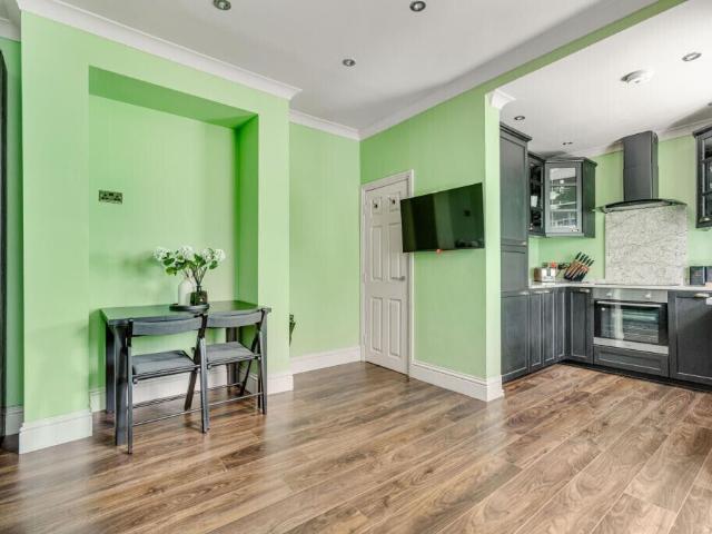 Apartment for rent in Brixton, Greater London