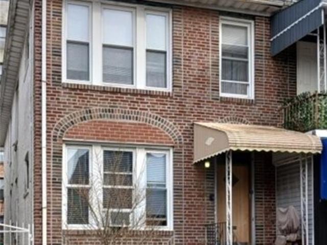 House for sale in Arverne, New York