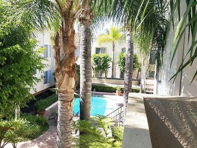 Apartment for rent in Burbank, California