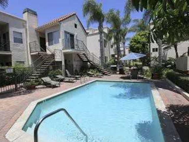 Apartment for rent in Burbank, California