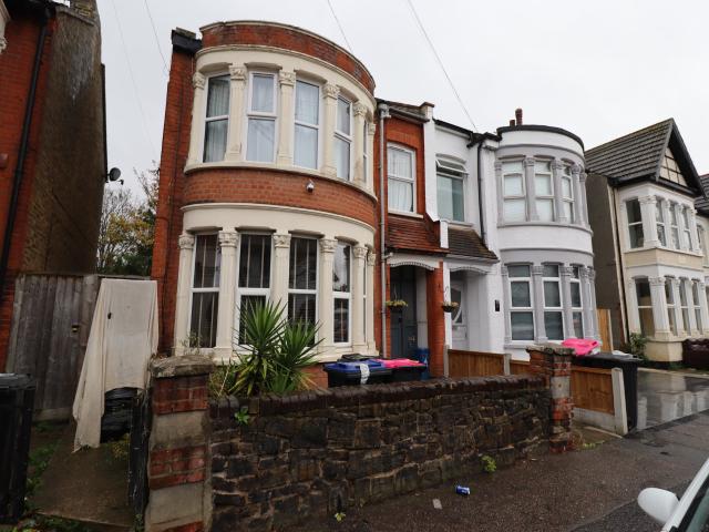 Apartment for rent in Alton Barnes, Essex