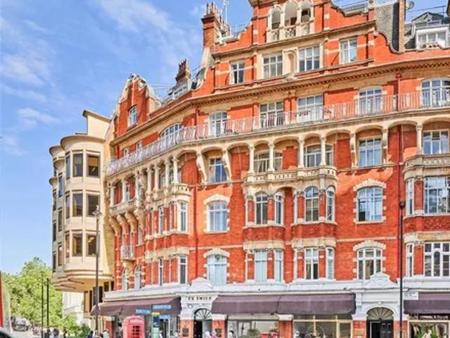 Apartment for rent in Victoria, Greater London