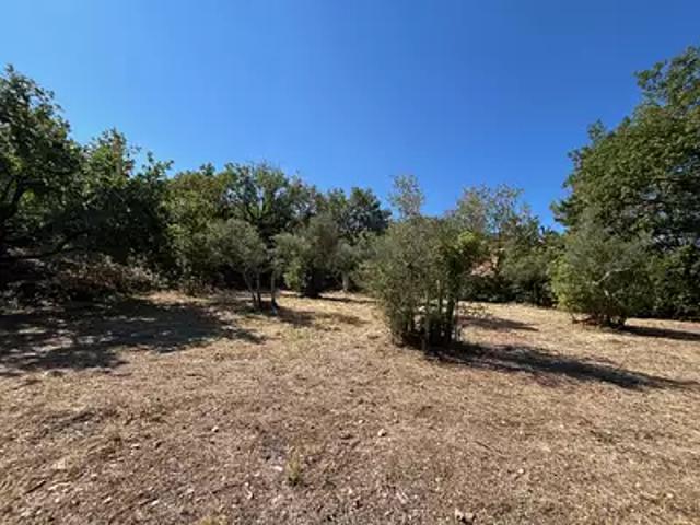Terrain vente à Brignoles