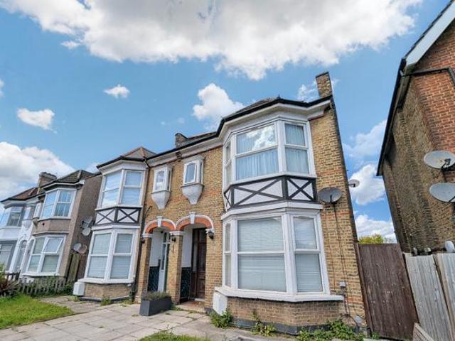 House for sale in London Borough of Croydon, Thornton Heath