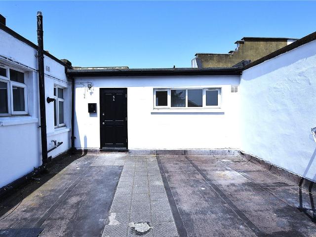 Apartment for rent in London Borough of Croydon, Thornton Heath
