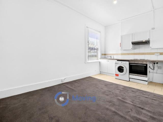 Studio for rent in London Borough of Croydon, Thornton Heath