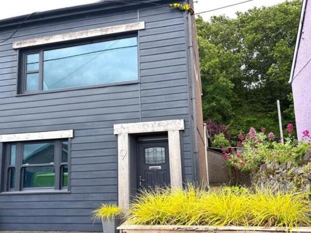 House for sale in Ferryside, Wales