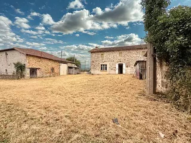 Maison vente à Confolens, Brigueuil