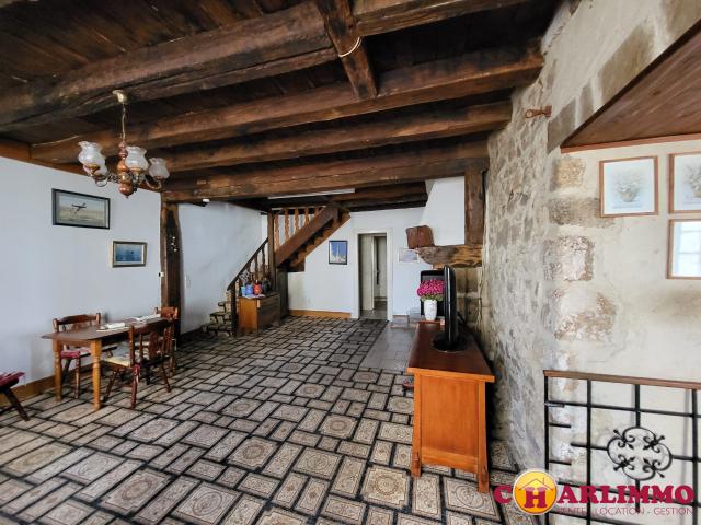Maison vente à Confolens, Brigueuil